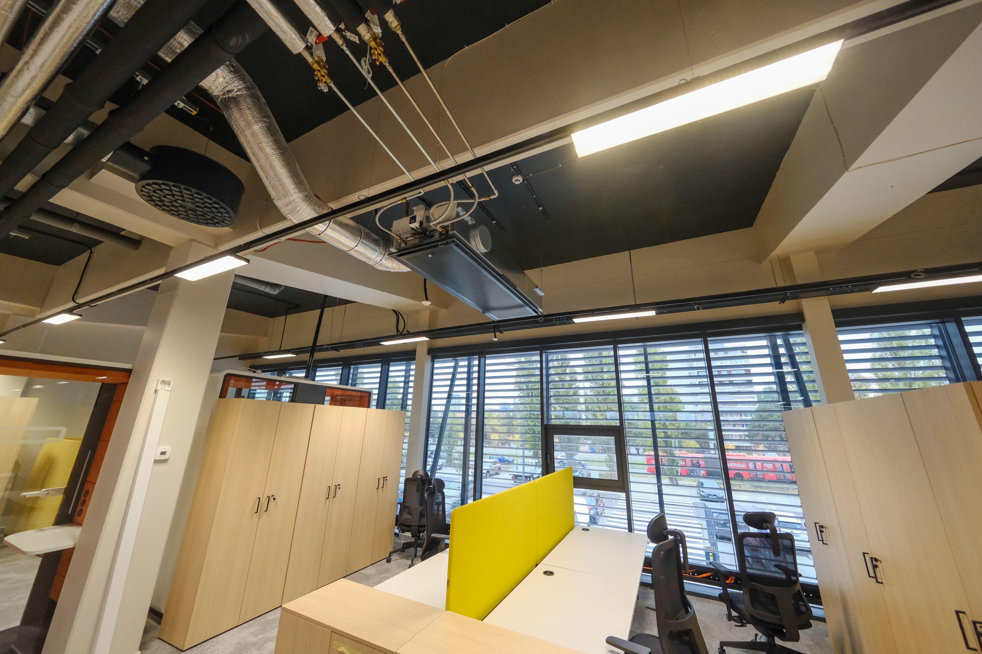 priestory kancelárií v rekonštrukcii 